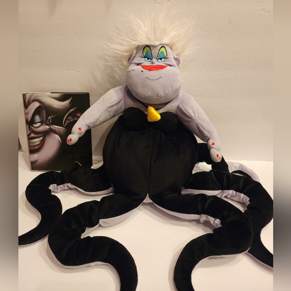 The Disney Store Little Mermaid Ursula 24" Plush Doll With Book